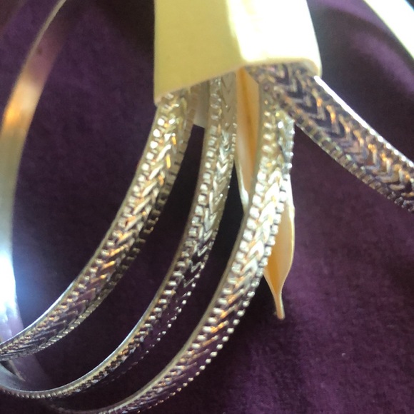 Set of 4 silver bangles - Picture 3 of 3